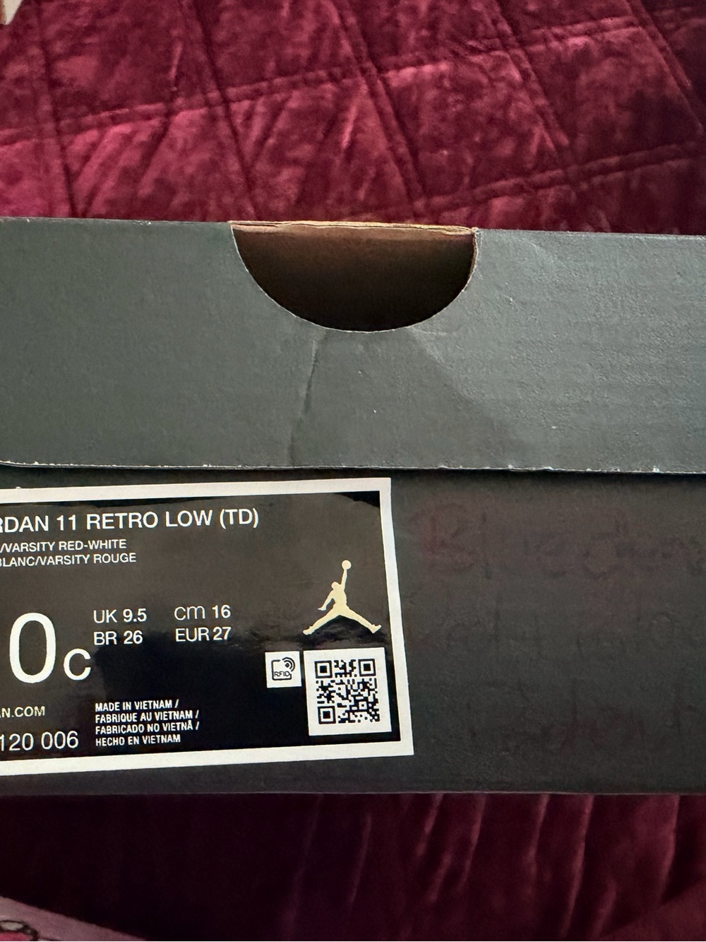 Jordan 11 Retro Low (TD) - Black and Red Sneakers - Little Kids - Size 10 - Picture 6 of 6